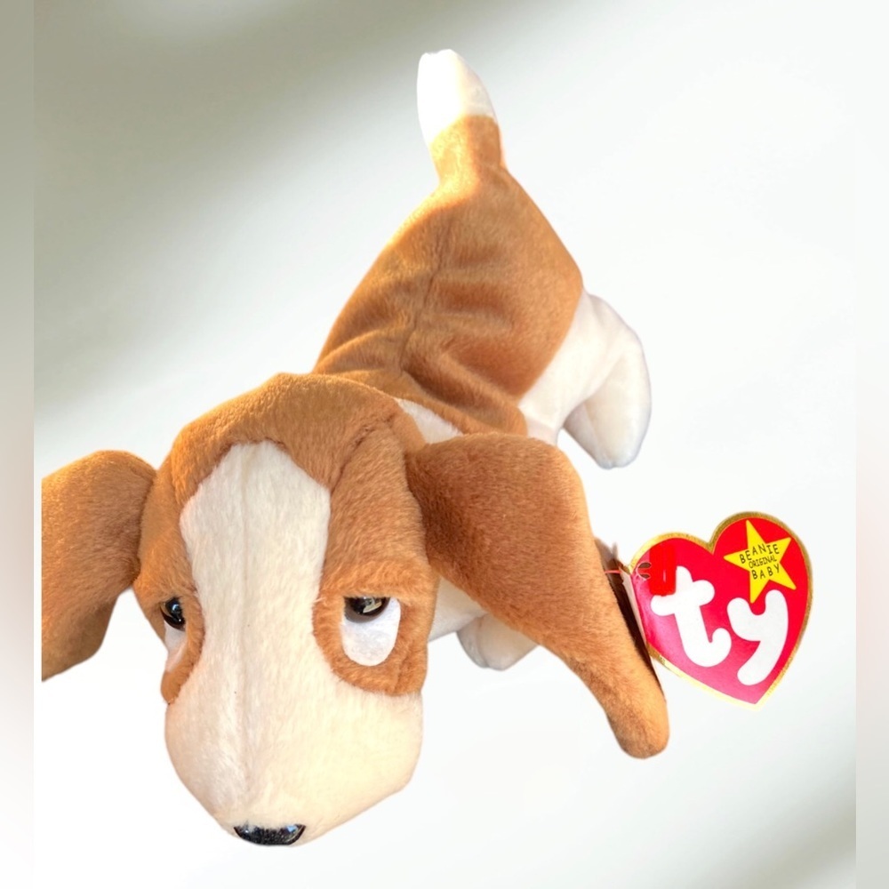Tracker the Basset Hound Beanie Baby